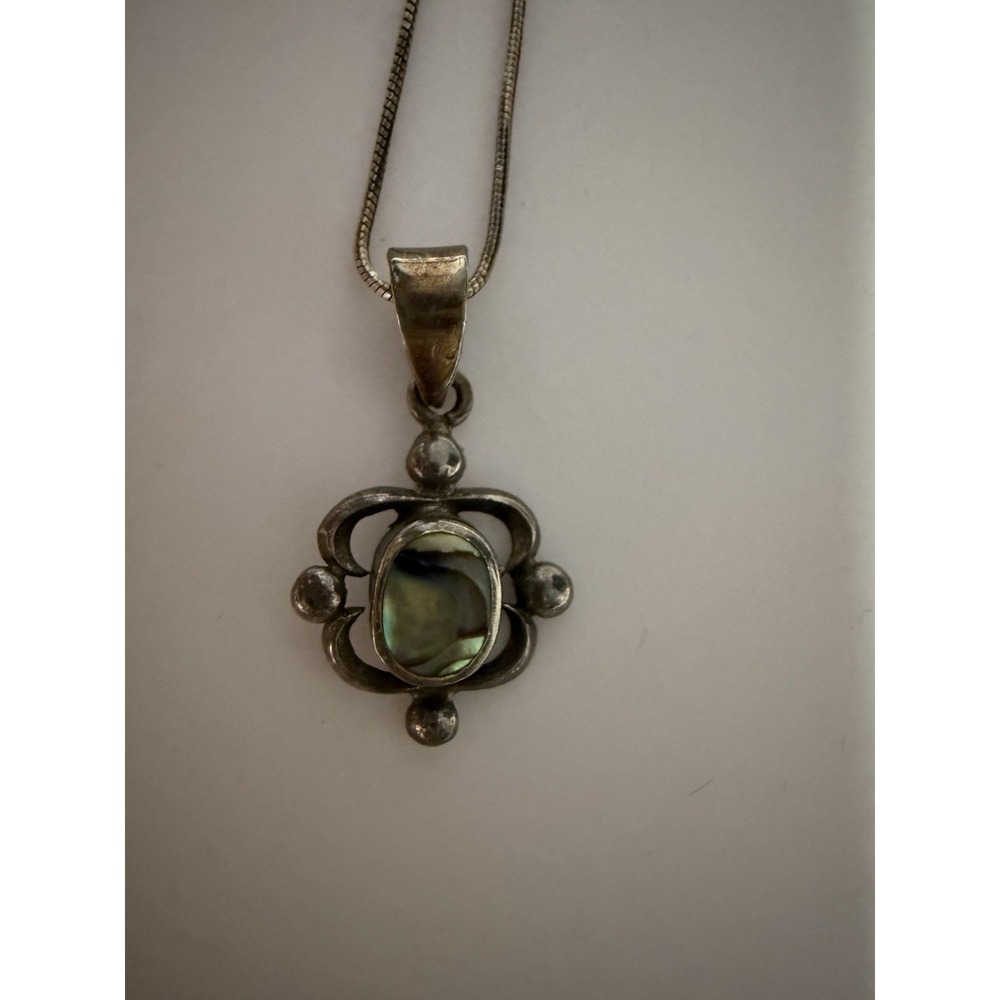 Silver 925 Abalone Shell Pendant And Chain Necklace Marked CW Chain Italy 925